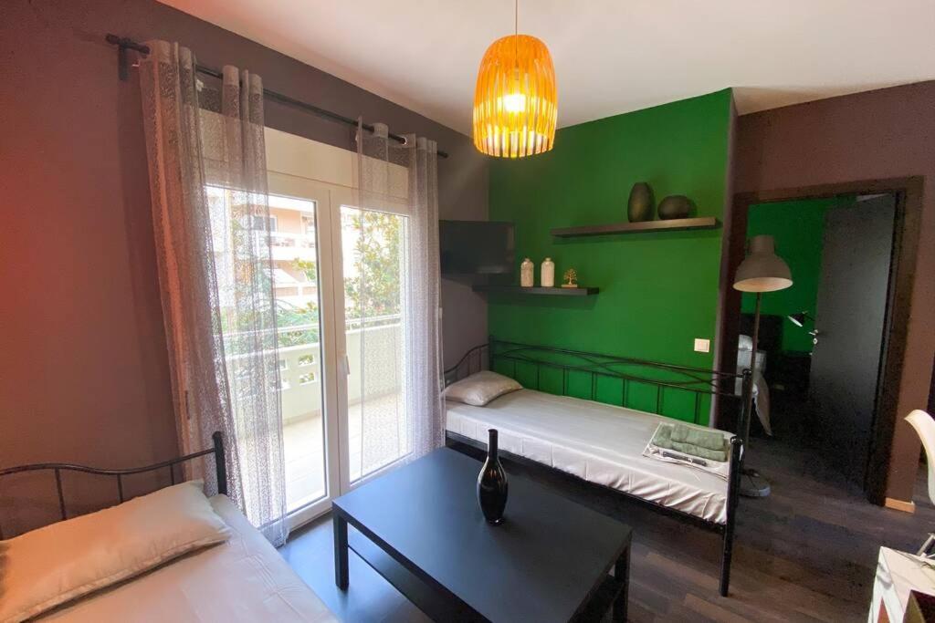 Green Apartment With View โคโมทินี ภายนอก รูปภาพ