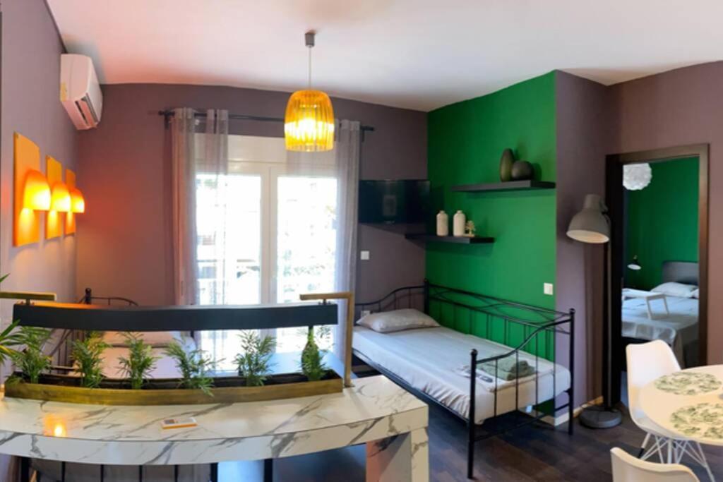 Green Apartment With View โคโมทินี ภายนอก รูปภาพ