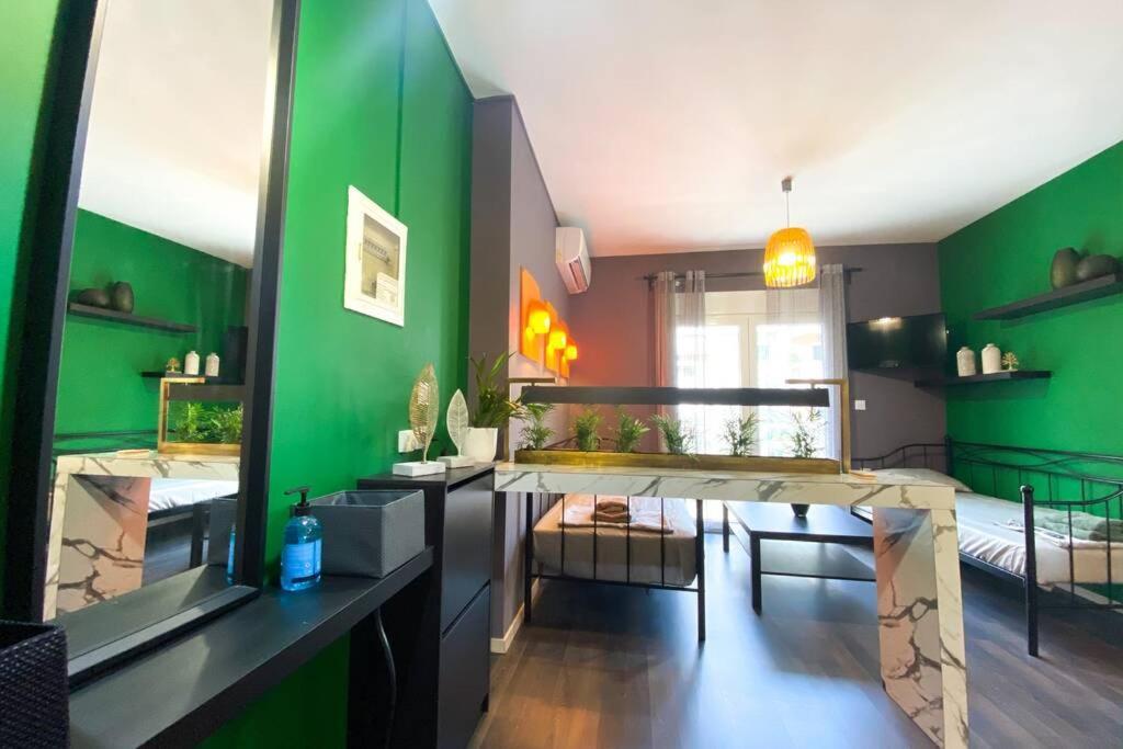 Green Apartment With View โคโมทินี ภายนอก รูปภาพ